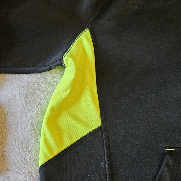 Tapout Mens Hoodie XL - Picture 9 of 14